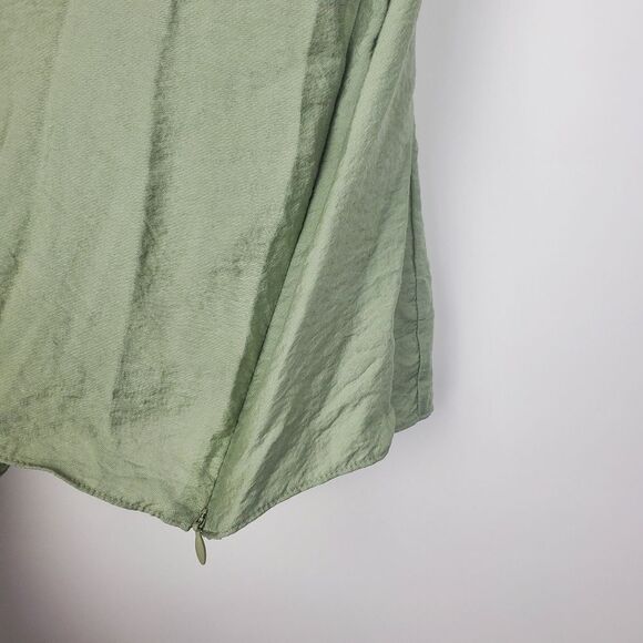 VINCE Lace Trim Cami Jade Hammered Satin Twill Square Neck Camisole Eyelash NWT - Picture 6 of 8